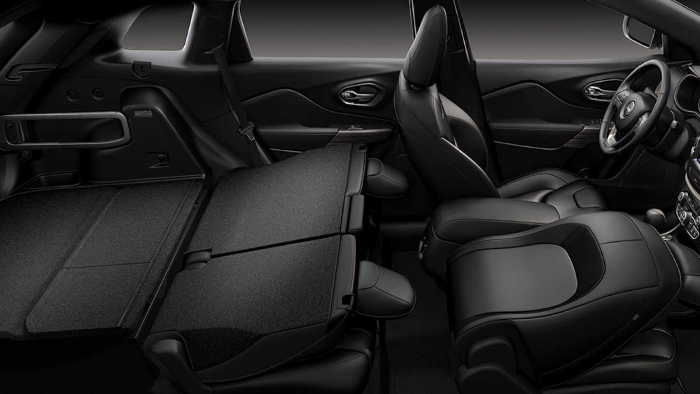 2017 Jeep Cherokee Interior Seating and Cargo